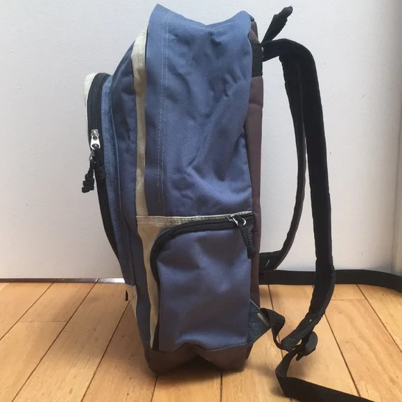 No Limit Backpack - Picture 3 of 6